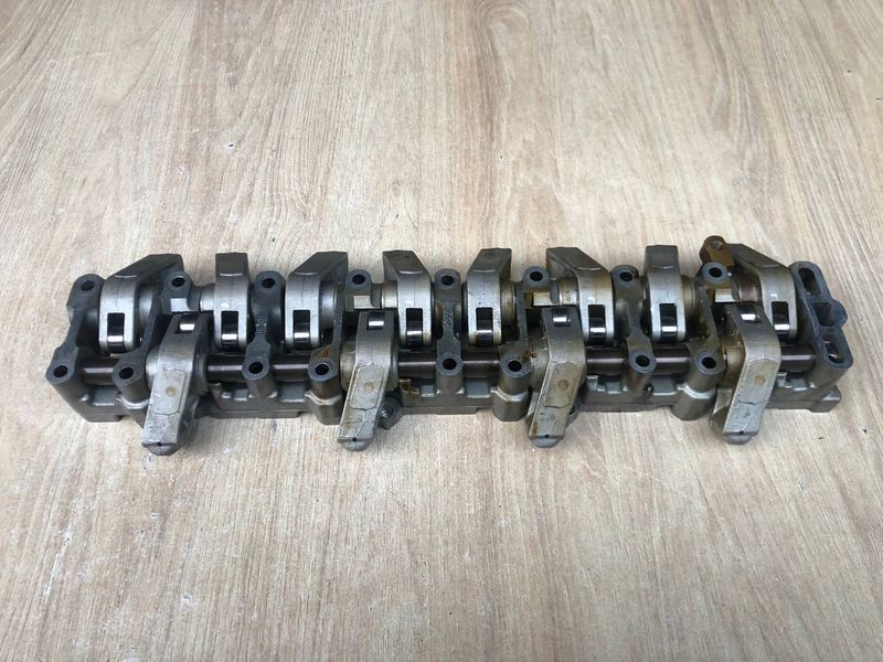 Постель правого распределительного вала Mercedes M113 V8, 5.0л.,б.у 1130510308  1130510308 фото