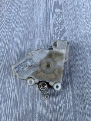 Електронна частина замка передніх правих дверей Nissan Almera N16, 2005 р., 8055261U66, б.в. 8055261U66 фото