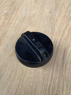 Кришка паливного бака Nissan Almera Classic B10RS 2006-2012 р, б.в. 1724095F0A 1724095F0A фото