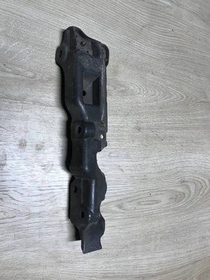 Напрямна крила передня ліва Renault Scenic 3, 631230010R, б.в.  631230010R фото