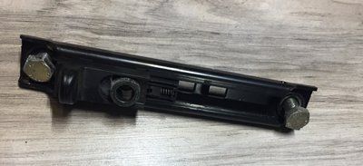 Кронштейн ремня безопасности Skoda Felicia Б.у. 6U0 857 819 B фото
