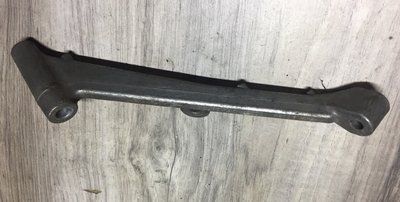 Распорка Skoda Octavia A7, б.в. 06L129723C фото