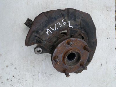 Поворотный кулак передний левый (цапфа) Toyota Avalon, б.у. 1999581508 фото