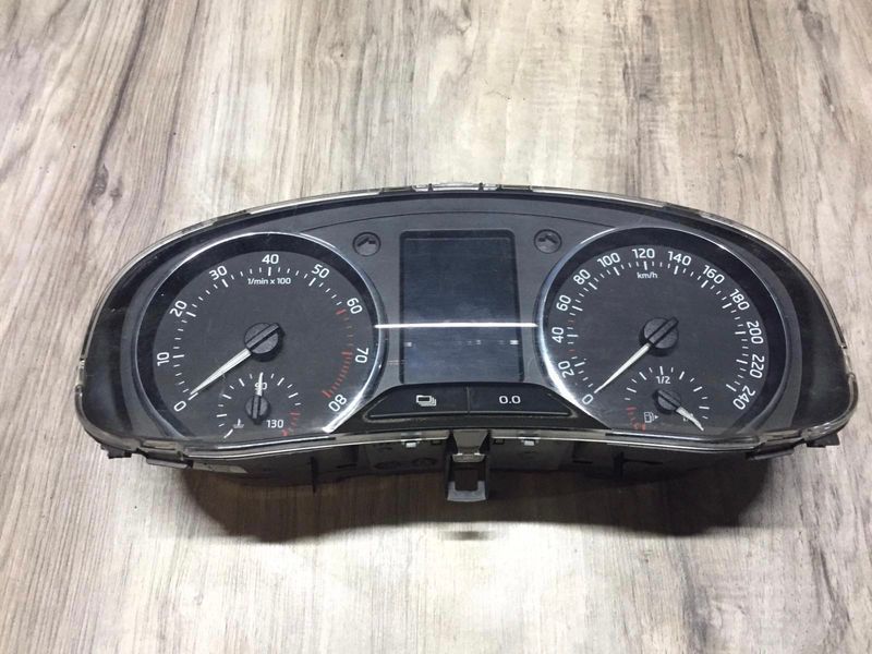 Панель приладів 5JA920840D Skoda Fabia 3, б.в 5JA920840D фото