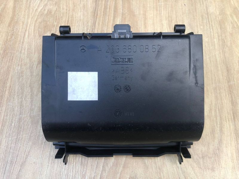Попільничка передня Mercedes C-class w203, б.в.  2036800852 2036800852 фото