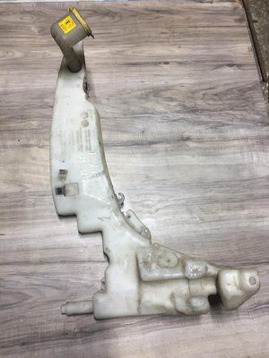 Бачок омивача XS41-17618-C Ford Focus, б.в XS41-17618-C фото