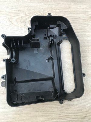 Корпус блока комфорту Skoda Superb 1.8 бензин 2007 г, б.у. 8D1 907 355B 8D1 907 355B фото