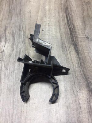 Кронштейн патрубків 6R0.955.195 Skoda Fabia 3, б.в. 6R0.955.195 фото