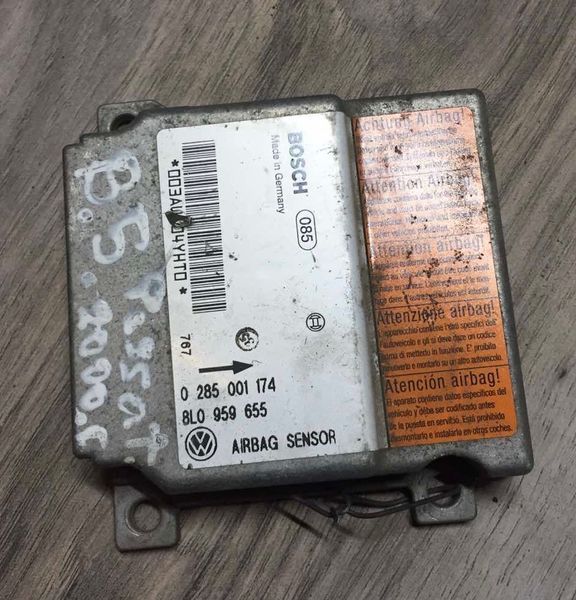 Блок управління Airbag Vag 8L0959655, б.в. 8L0959655 фото
