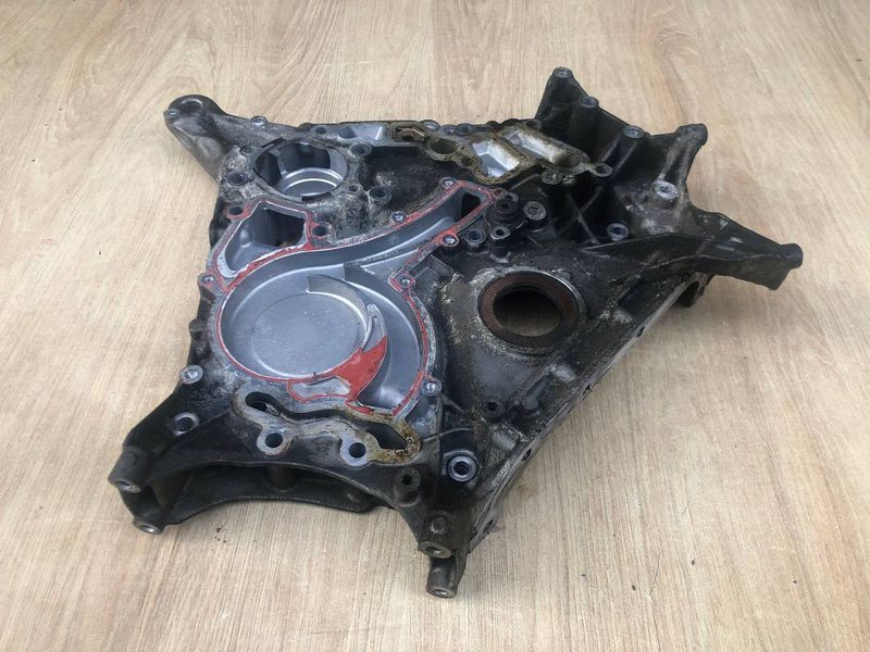 Кришка двигуна передня Mercedes двигун M273 V8, 4.7л., б.в 2720151202 2720151202 фото
