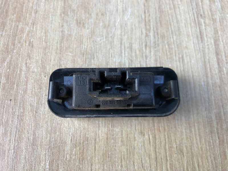 Фонарь подсветки заднего номера Mercedes W220 S-class, б.у 2208200356 2208200356 фото