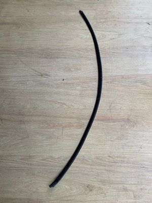 Молдинг лобового стекла верхний Nissan Almera Classic B10RS 2006-2012 г., 7275295F0A, б.у. 7275295F0A фото