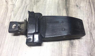 Фиксатор двери задний правый 5JA839207А Skoda Fabia 3, б.у. 5JA839207А фото
