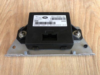 Блок управления шлюза LR071708, FPLA14F681AB Range Rover Vogue L405, б.у. LR071708, FPLA14F681AB фото