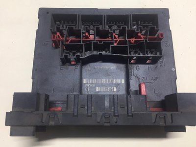 Блок комфорта 3С0937049L Skoda б.у 3С0937049L фото