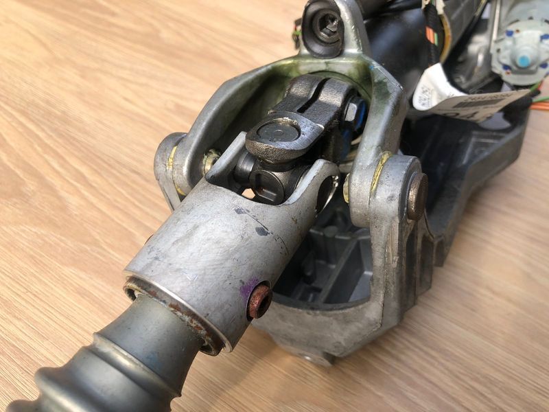 Колонка рульова 2514600716 Mercedes W251, R-class, б.в. 2514600716 фото