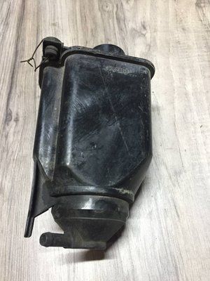 Абсорбер 1J0201801С Volkswagen Golf, б.в. 1J0201801С фото