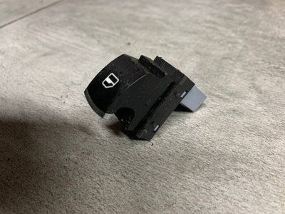 Кнопка склопідйомника передніх правих дверей Volkswagen Passat B6, 2005-2011 р., 7L6959855B, б.в. 7L6959855B0 фото