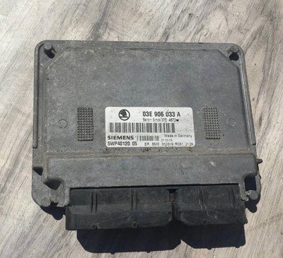 Блок управления двигателем 03Е906033А Skoda Fabia 1, б.у. 03Е906033А фото
