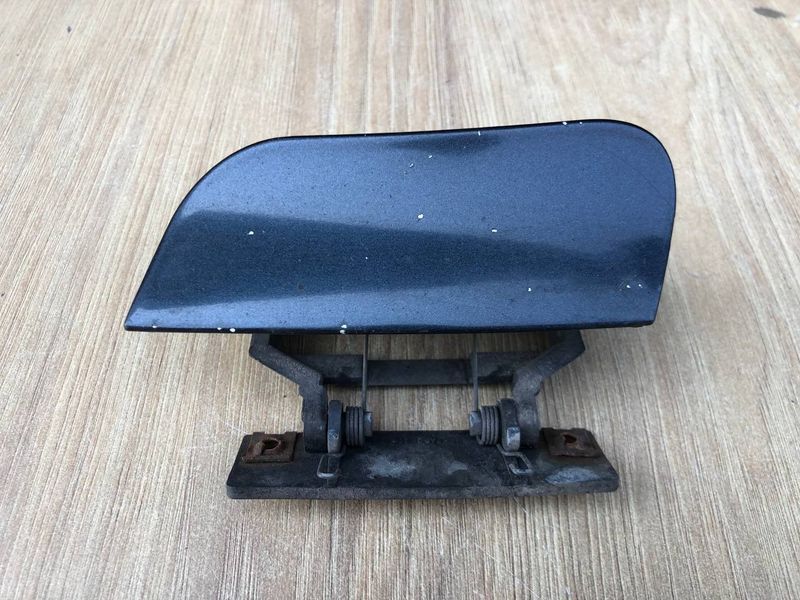 Накладка,кришка омивача фар ліваMercedes W220 S-class,б.в.,2208800305 2208800305 фото