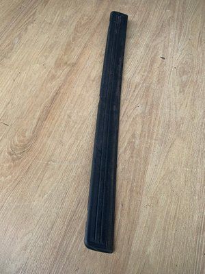 Накладка порога передня права Nissan Almera Classic B10RS 2006-2012 р, б.в. 8322031000 8322031000 фото