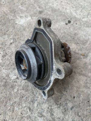 Помпа, насос охолодження Skoda Fabia 2, 1.2 бензин, 03D121005, б.в. 03D121005 фото