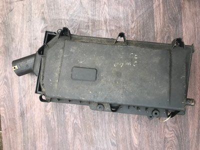 Корпус повітряного фільтру Volkswagen Golf IV 1.4 , б.в. 88888888 фото