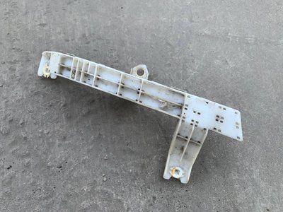 Направляющая заднего левого фонаря Subaru Impreza 3, 2007-2011 г., седан, 57717FG060, б.у. 57717FG060 фото