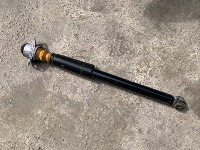 Стойка амортизатора задняя в сборе Sachs Skoda Fabia 2, 29088727-F63A, б.у. 29088727-F63A фото