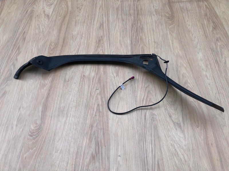 Накладка отвору багажника ліва 2516900730 Mercedes W251, R-class, б.в. 2516900730 фото