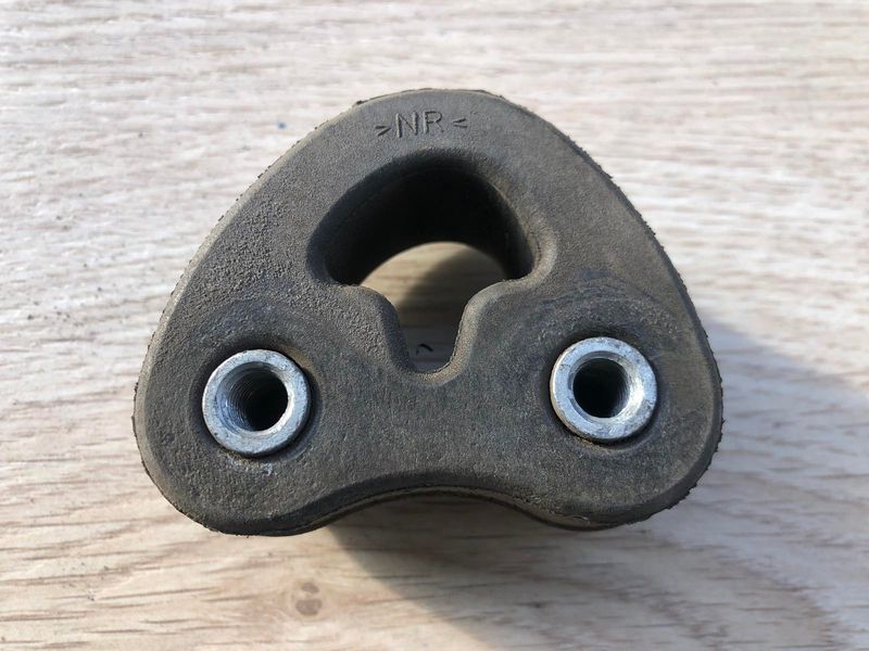 Гумка, подушка глушника Mercedes w221, S-клас 1294920282 фото