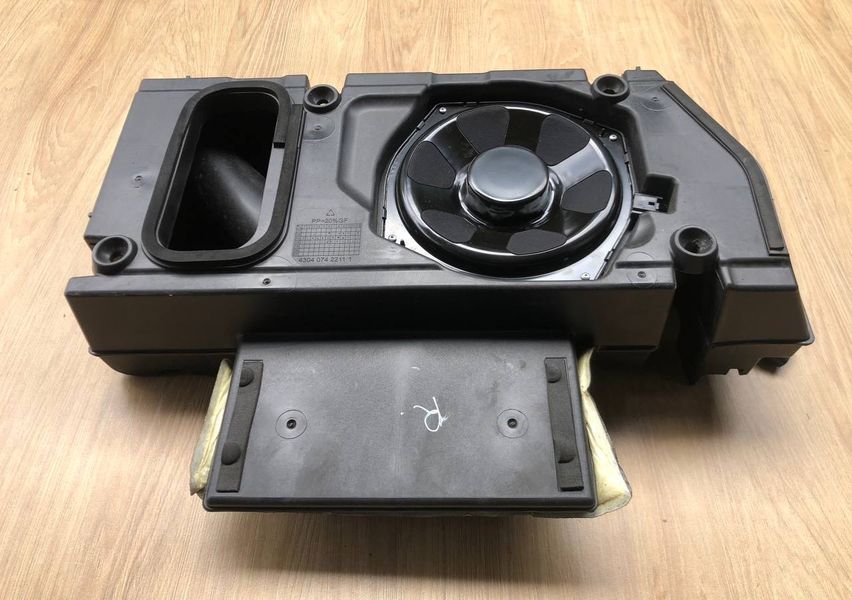Сабвуфер преміум аудіосистеми LR033287, CPLA18808CA Range Rover Vogue L405, б.в. LR033287, CPLA18808CA фото