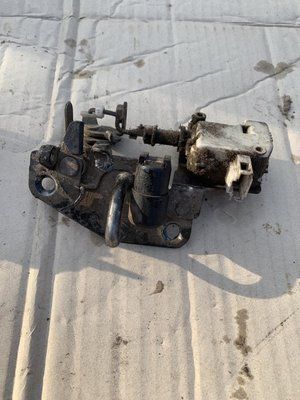 Актуатор замка багажника Skoda Fabia 1.4, б.в. 1895149579 фото