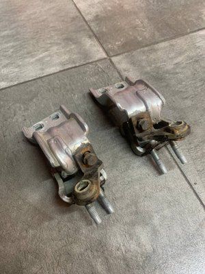 Комплект петель под автоскладывание крышки багажника Volkswagen Passat B6, 2005-2011 г., универсал, 3C9827302C, б.у. 3C9827302C фото
