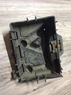 Площадка АКБ Skoda Fabia New МК2, б.в. 6555 фото