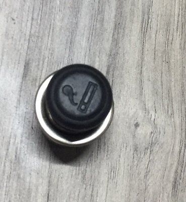 Кнопка прикуривателя Skoda Felicia  Б.у. 7900 фото