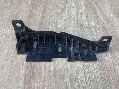 Напрямна заднього ліхтаря ліва Range Rover Vogue L405 б.в. 55677667898 фото