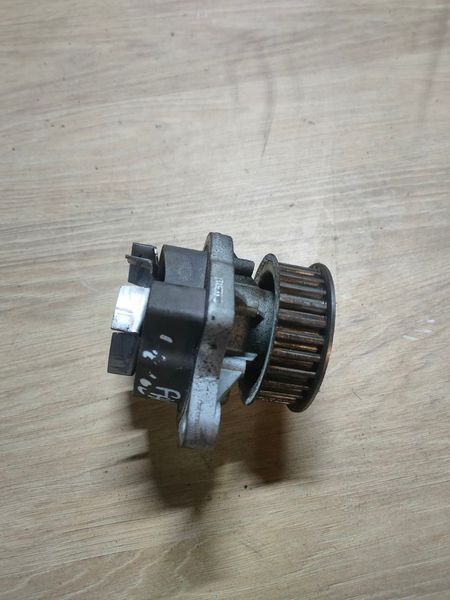 Помпа Skoda Fabia 1, 1.4 бензин, б.в. 23256596859 фото