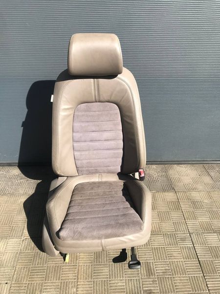 Комплект сидений салона, салон Volkswagen Passat B6, 2007 г., седан, б.у. 88н89 фото