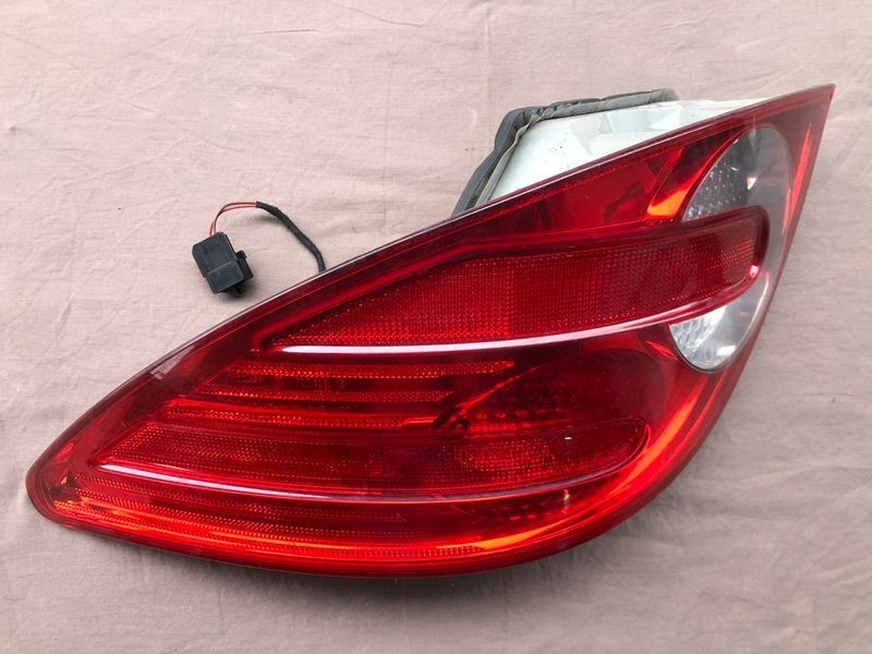 Задній ліхтар Mercedes W251, R-class, б.в 2518200464 фото