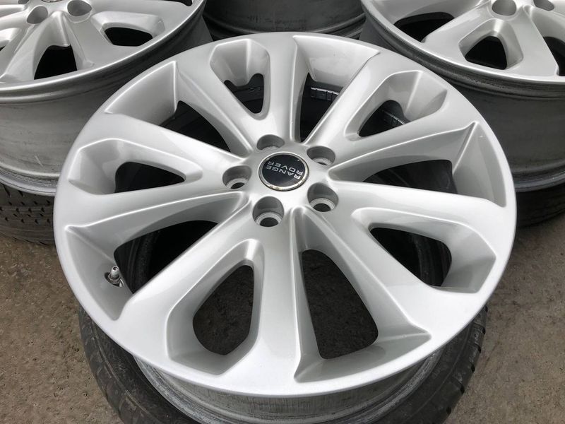 Колесный диск 8,5*R20 Sparkle Silver CK521007DA Range Rover Vogue L405 б.у. CK521007DA фото