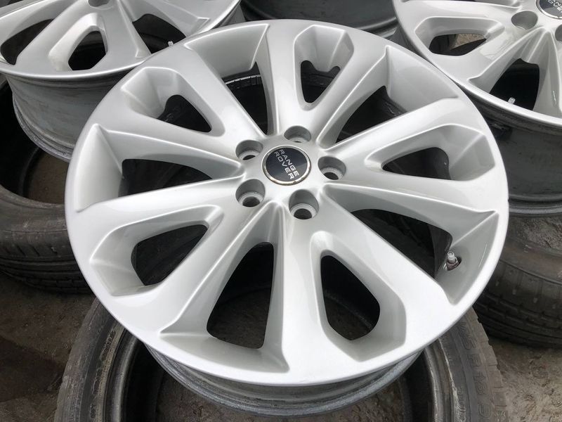Колесный диск 8,5*R20 Sparkle Silver CK521007DA Range Rover Vogue L405 б.у. CK521007DA фото