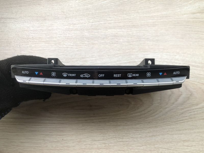 Блок управления климат-контролем 221 870 26 58 Mercedes-Benz S-Class W221 б.у А 221 870 26 58 фото