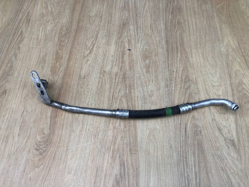 Трубка кондиционера Mercedes C-class w203, Б.у  2038300715  2038300715 фото