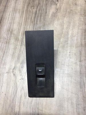 Накладка кнопки склопідйомника 5JA959855 Skoda Fabia 3, б.в. 5JA959855 фото