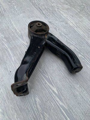 Подушка двигуна задня Jeep Compass, 2011-2017 р., USA, 051055582AC, б.в. 051055582AC фото