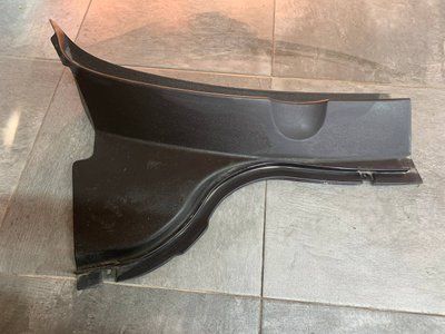 Жабо праве Volkswagen Passat B6, 2005-2010 р., 3C1819404A, б.в. 3C1819404A фото