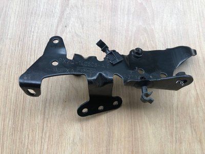 Кронштейн 9X2Q14C508AE Range Rover Vogue L405, б.у 9X2Q14C508AE фото