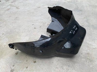 Подкрылок задний правый Audi A4 B5, 2000 г., универсал, 8D0810172, б.у. 8D0810172 фото