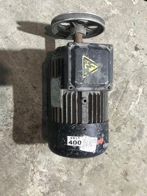 Електродвигун TYPE Y-2 100 L-2 230Z400 V, б. в.  5н4 фото